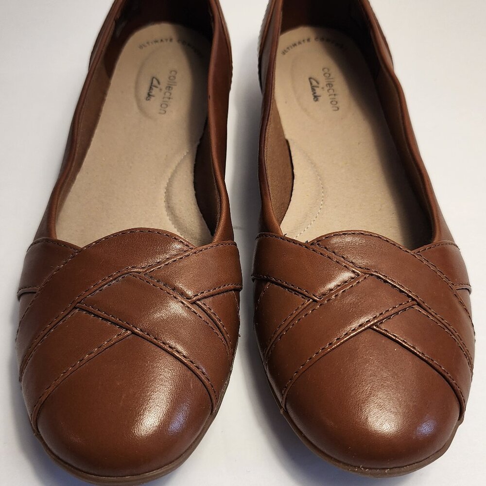 Clarks Gracelin Mia Tan Leather Flats Size 8.5M